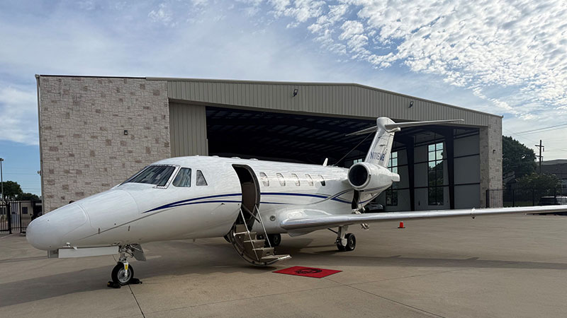 N116MB Exterior